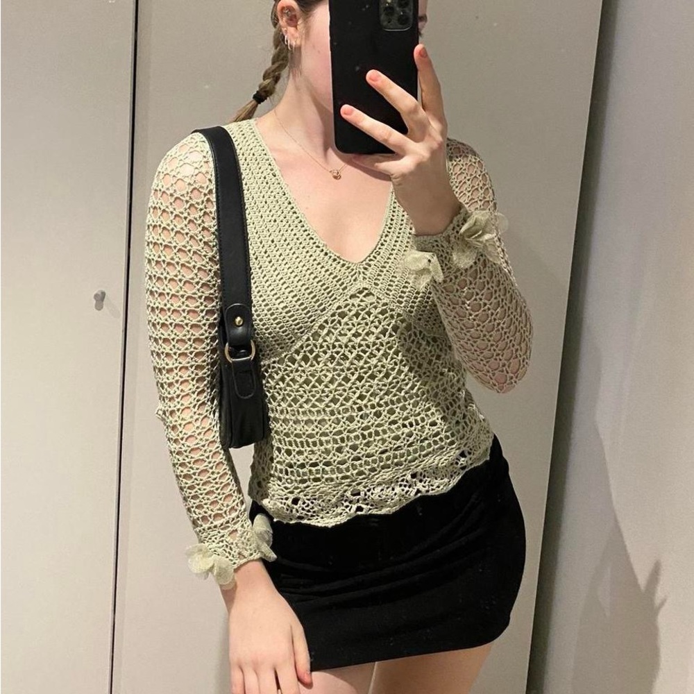 Gorgeous Very Vera green Crochet top